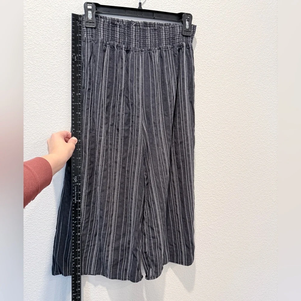 Given Kale Striped Wide Leg Pants M Smocked Waist Boho Coastal Grandmacore - Picture 6 of 11